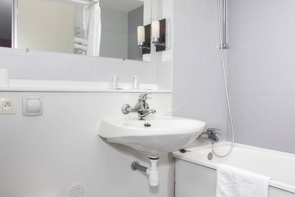 Hotel Inn Design Resto Novo Bourges Oda fotoğraf
